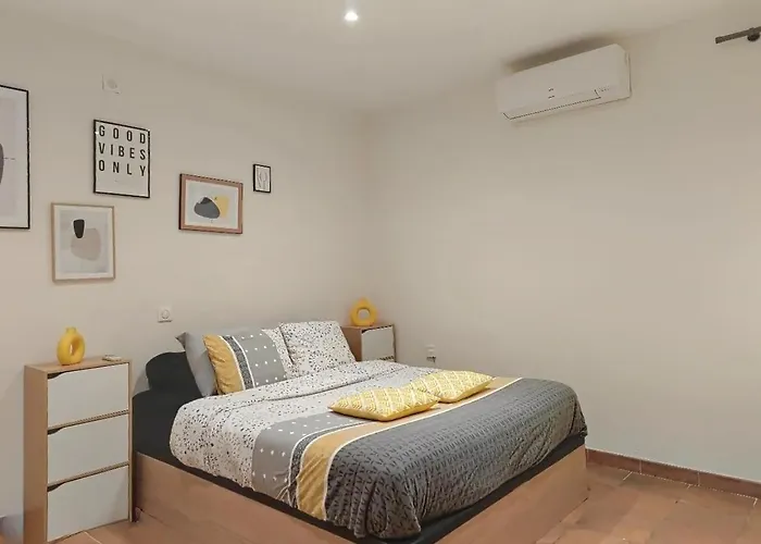 Дом отдыха Cabanon Provencal